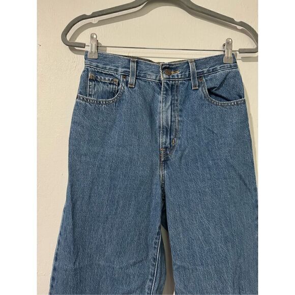 Levi’s High Waisted Straight leg 25 jeans - Picture 2 of 8